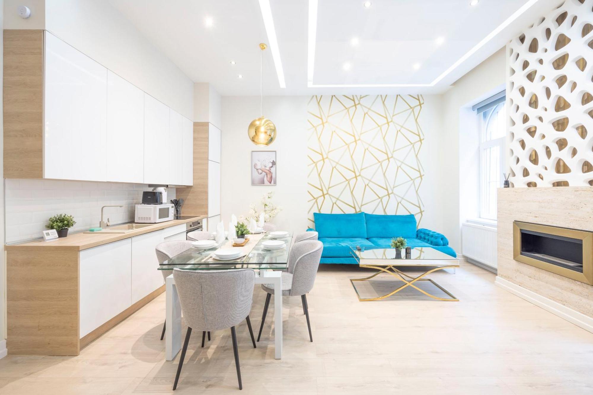 Luxury Downtown Dream Home By Prestige Homes Budapest Exterior foto
